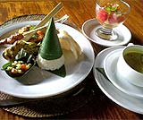 カフェアルマでのインドネシアン・セットメニュー・ディナー