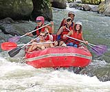 アユン川ラフティング