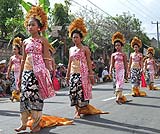 ウブドで出会った祭事の一こま