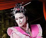 中国商人の娘から王の妃になるカンチンウィ