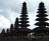 世界遺産タマンアユン寺院