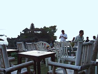 タナロットが見えるカフェ