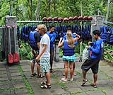 トラガワジャ川ラフティング