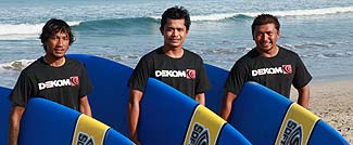 デコム・バリ・サーフのインストラクターたちです