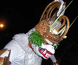 ウルワツのケチャダンスの1場面