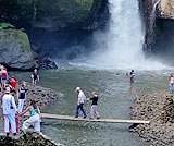 トゥグヌンガンの滝