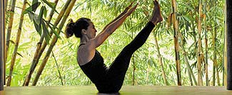 バリでヨガをなさってみませんか？