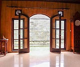 レンボンガン島のビーチ