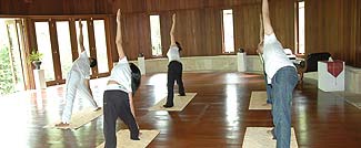 バグースジャティでのヨガ